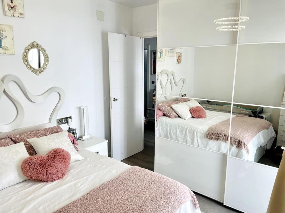 Nuevo!! Apartamento Lujo&Confort. Parking Seville Exterior photo